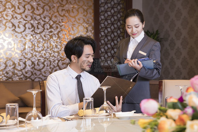 酒店餐廳服務員點菜圖片素材_免費下載_jpg圖片格式_VRF高清圖片501203554 .